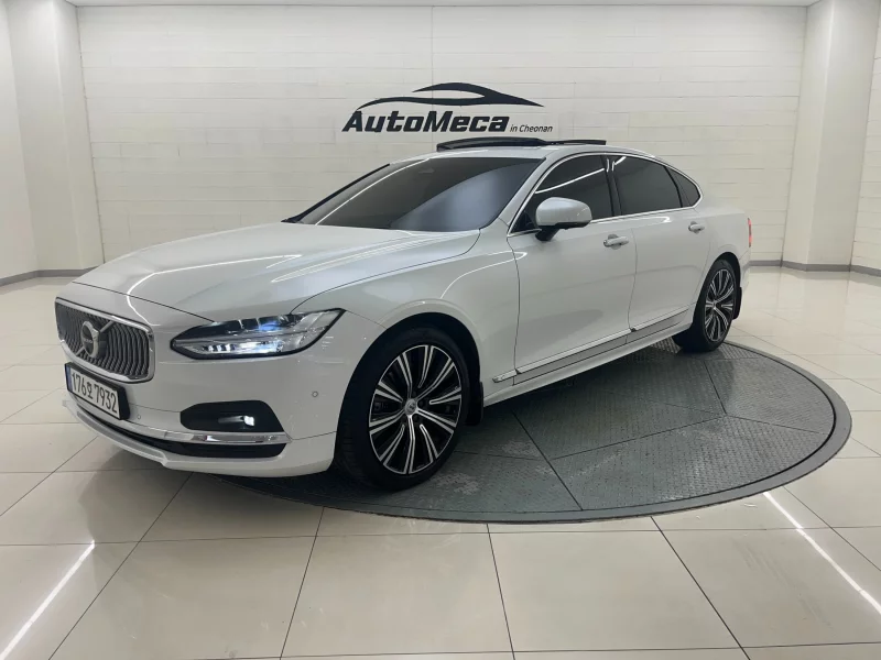 Volvo S90
