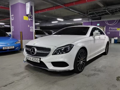 Mercedes-Benz CLS-Class