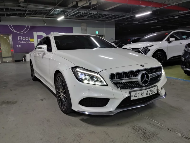Mercedes-Benz CLS-Class