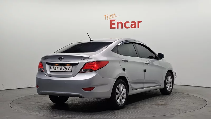 Hyundai Accent