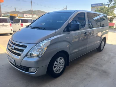 Hyundai Grand Starex