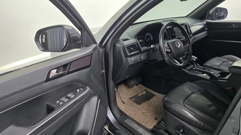 SsangYong Rexton Sports