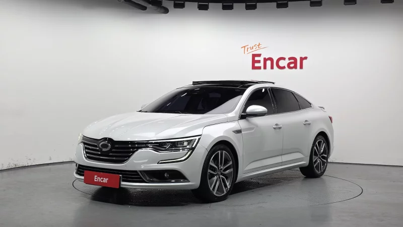 Renault SM6