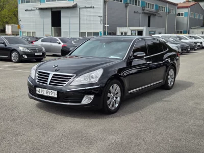 Hyundai Equus