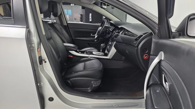 Renault SM5