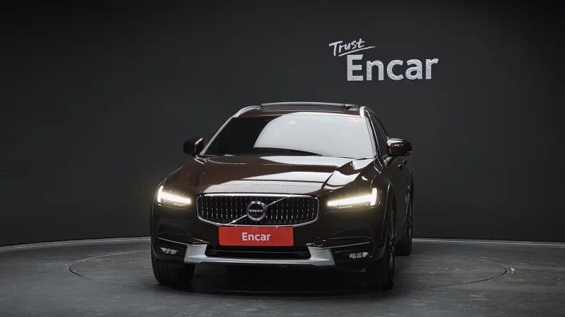 Volvo V90