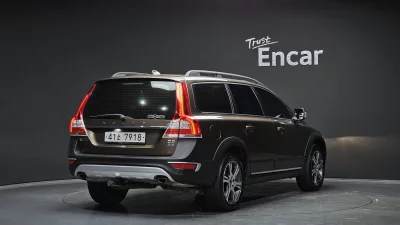Volvo XC70