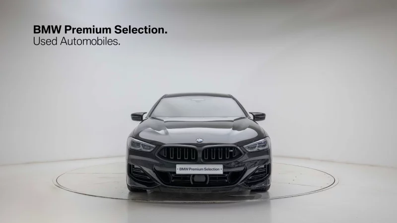 BMW 8-Series