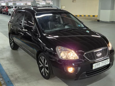 Kia Carens