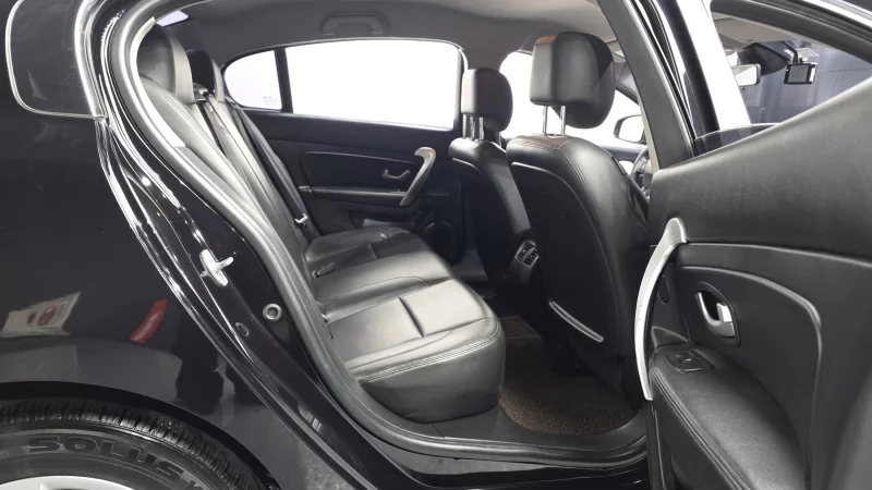 Renault SM5