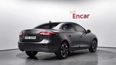 Renault SM3