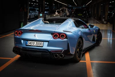 Ferrari 812
