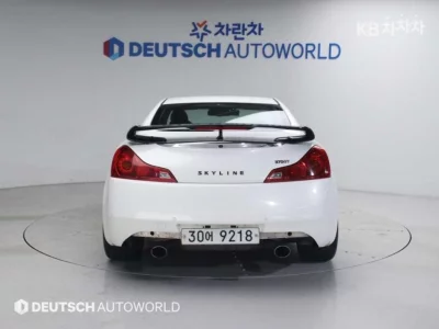 Infiniti G37