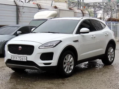 Jaguar E-PACE
