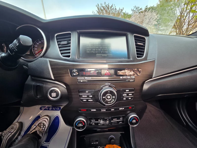 Kia K7