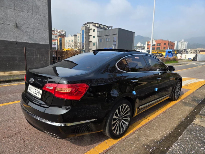Kia K7
