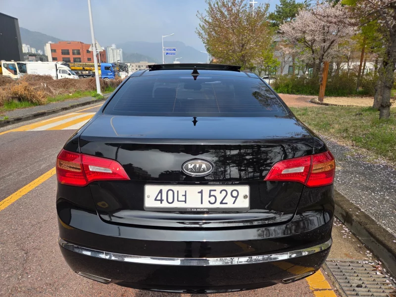 Kia K7