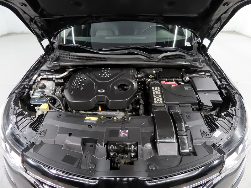 Renault SM6