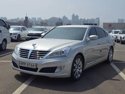 Hyundai Equus