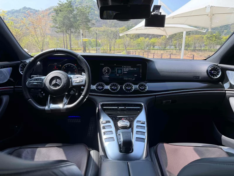 Mercedes-Benz AMG GT