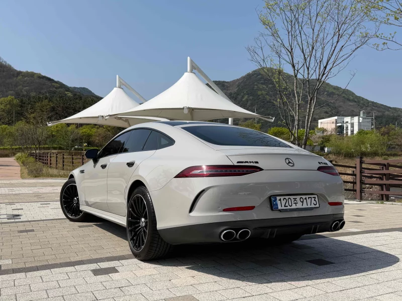 Mercedes-Benz AMG GT