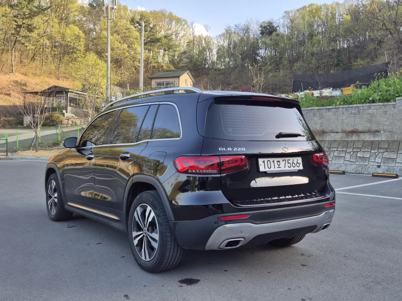 Mercedes-Benz GLB-Class