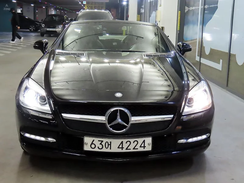 Mercedes-Benz SLK-Class