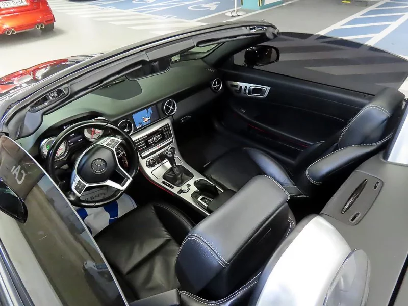Mercedes-Benz SLK-Class