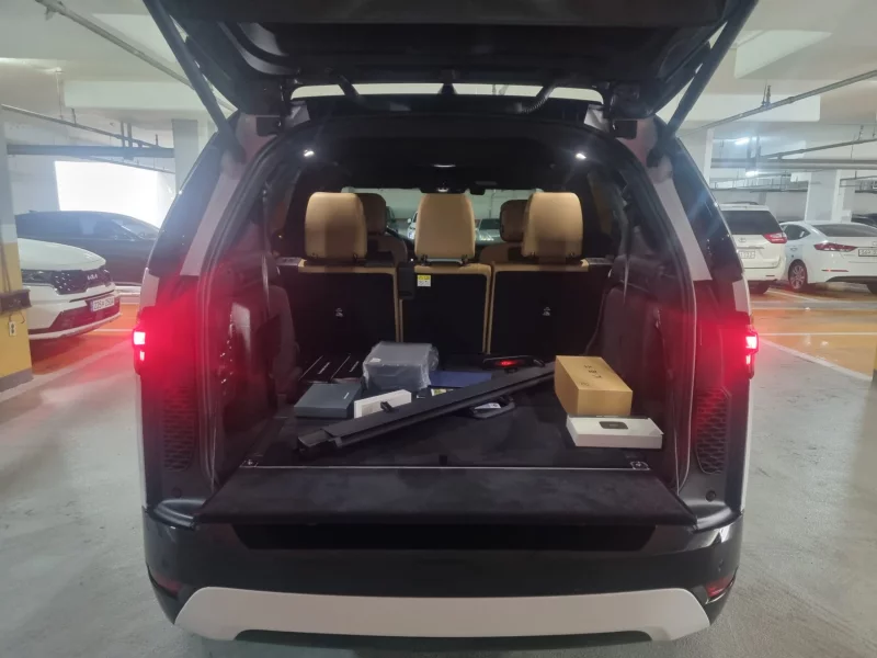 Land Rover DISCOVERY