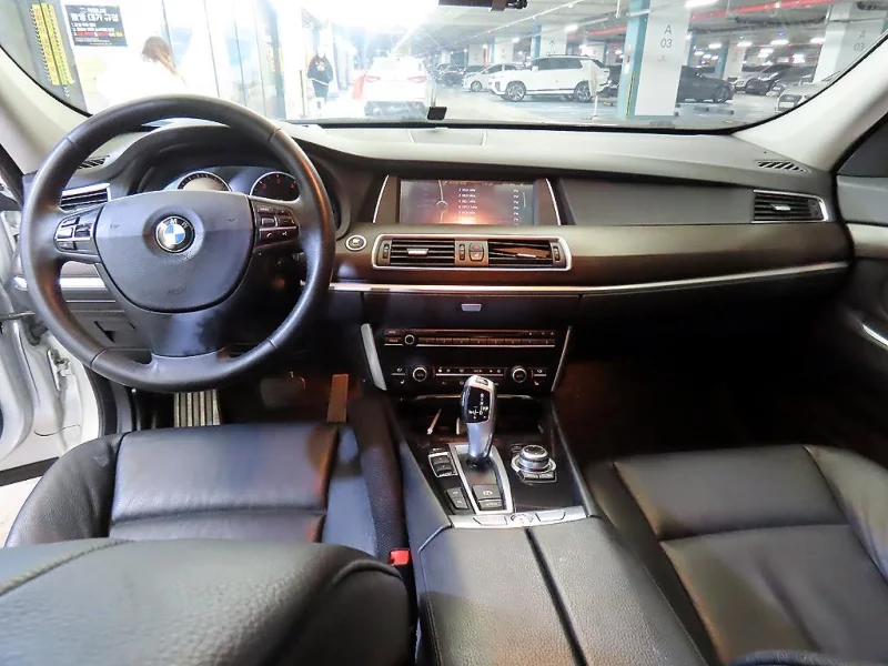 BMW 5-Series Gran Turismo