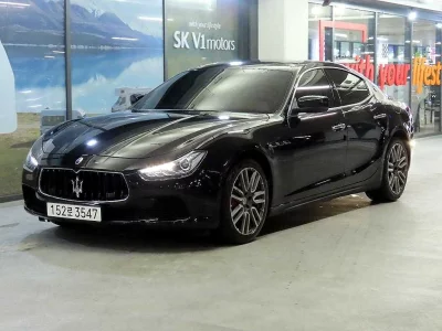 Maserati GHIBLI