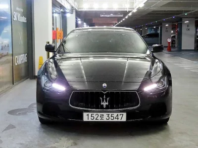 Maserati GHIBLI