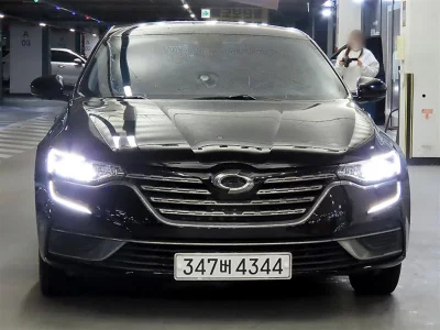 Renault SM6