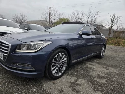 Hyundai Genesis