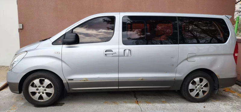 Hyundai Grand Starex