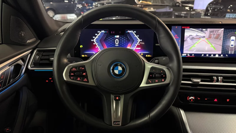 BMW i4