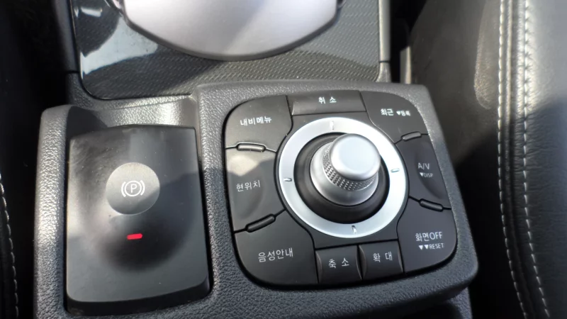 Renault QM5