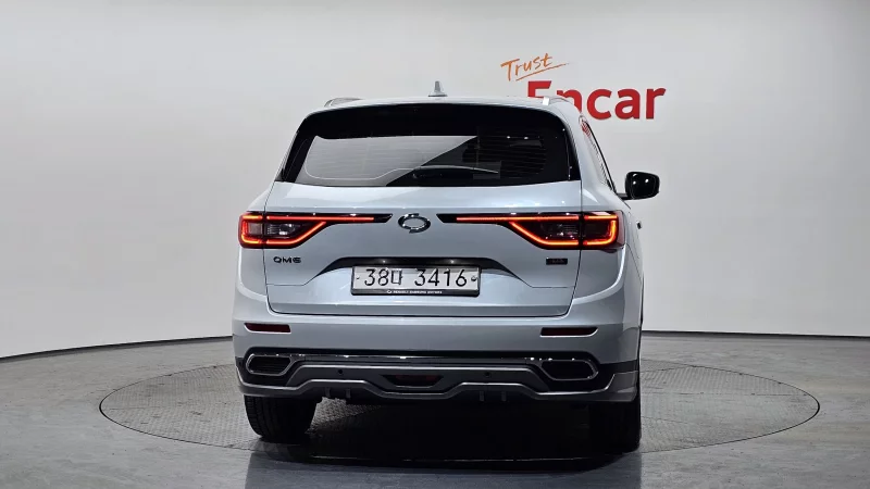 Renault QM6