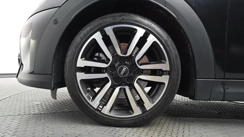 MINI Cooper Convertible