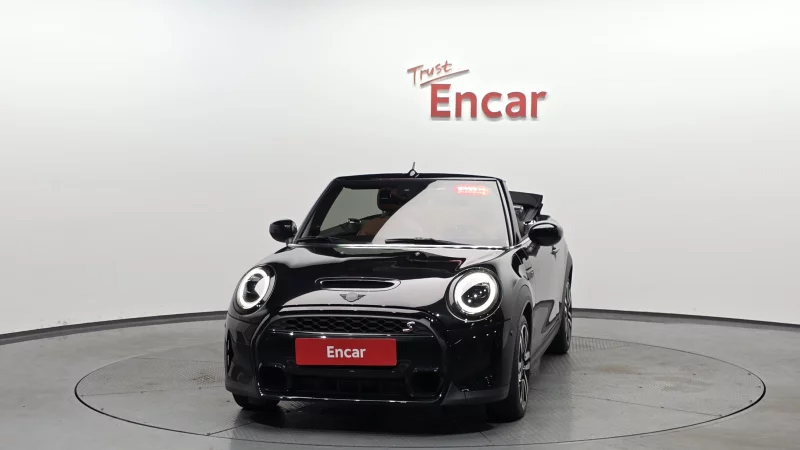 MINI Cooper Convertible