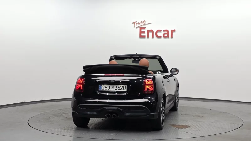 MINI Cooper Convertible