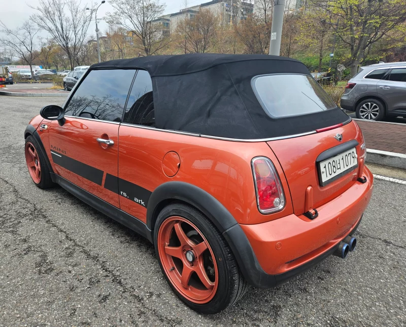 MINI Cooper Convertible