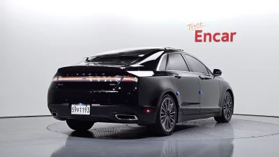 Lincoln MKZ