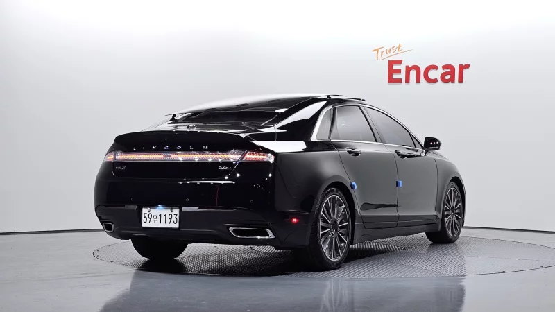 Lincoln MKZ