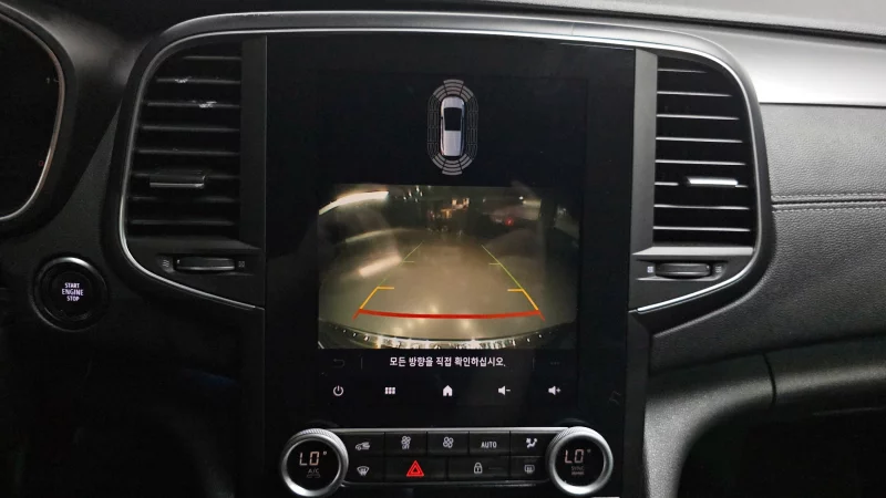 Renault SM6