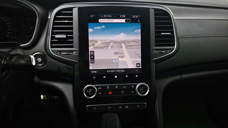 Renault SM6