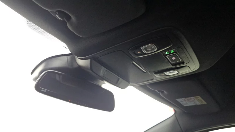 Renault SM6