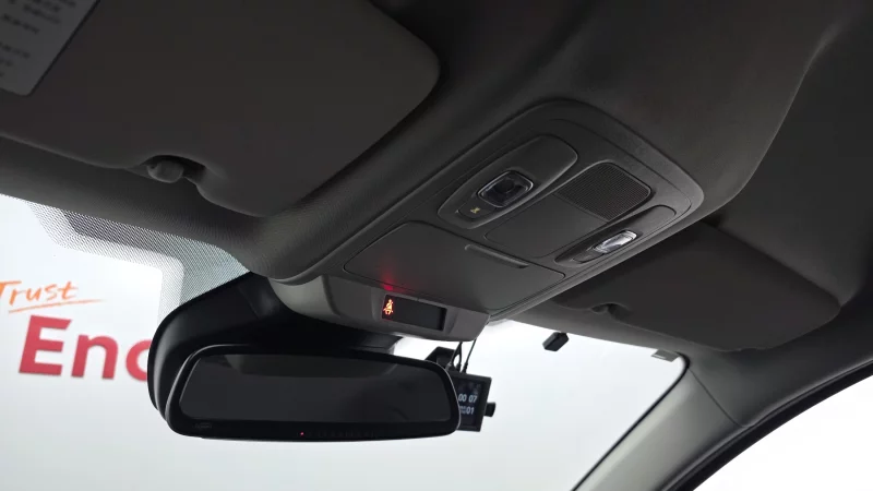 Renault SM6