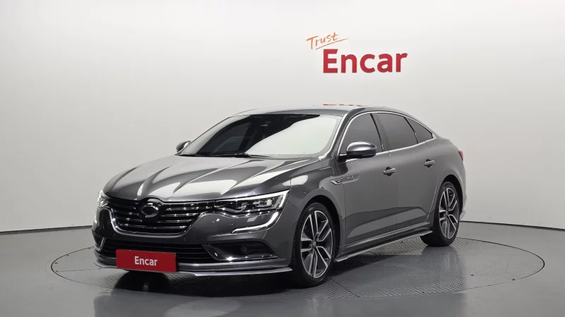 Renault SM6