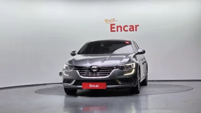 Renault SM6